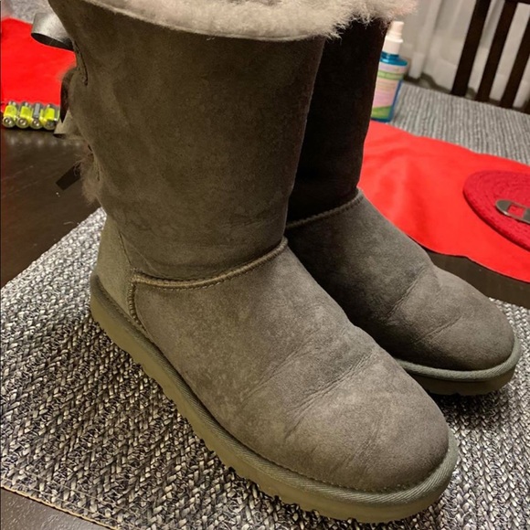 UGG boots - Picture 1 of 2